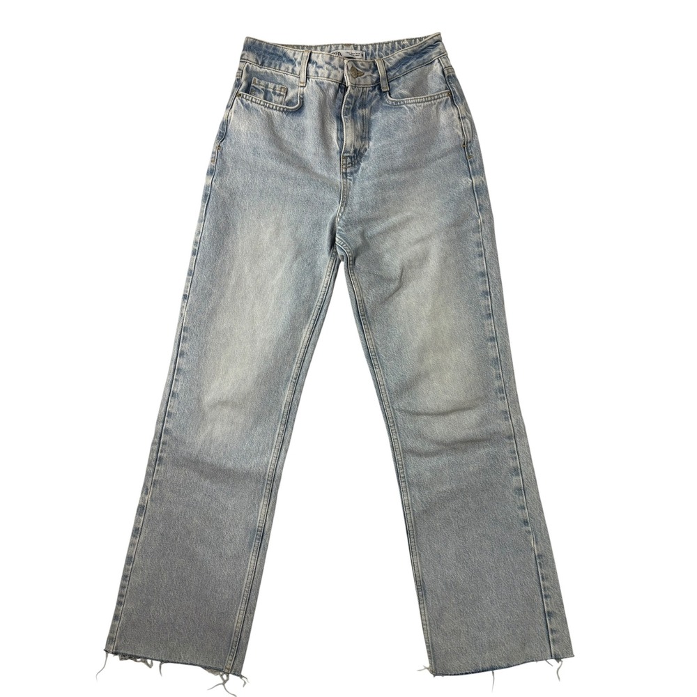 Zara High Waisted Straight Leg Jeans Light Wash Raw Hem Size 4 MEX 26 Blue Denim
